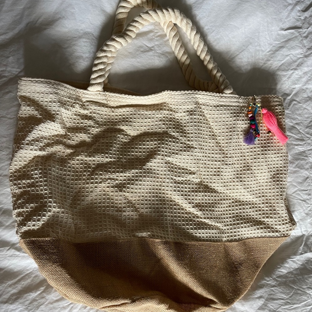 Beach tote
